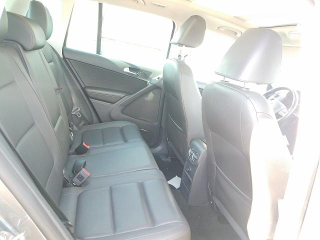 Volkswagen Tiguan S 2015