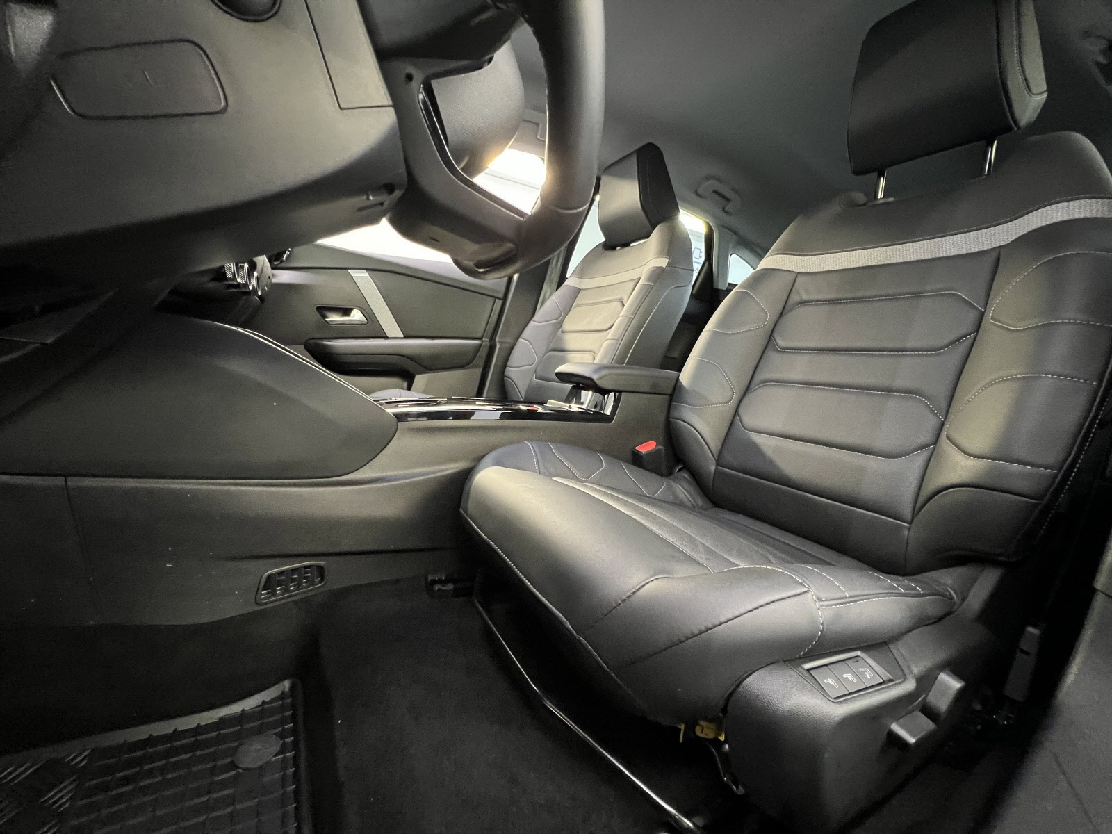 Citroen E-C4