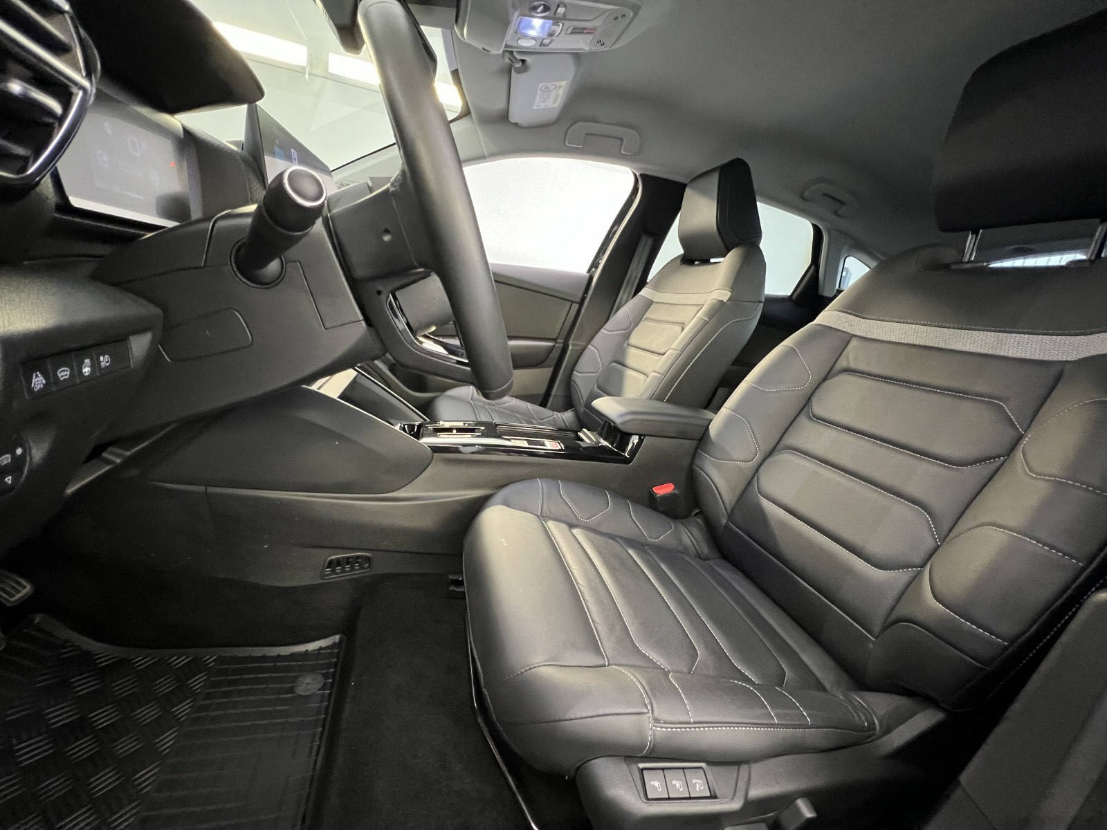 Citroen E-C4