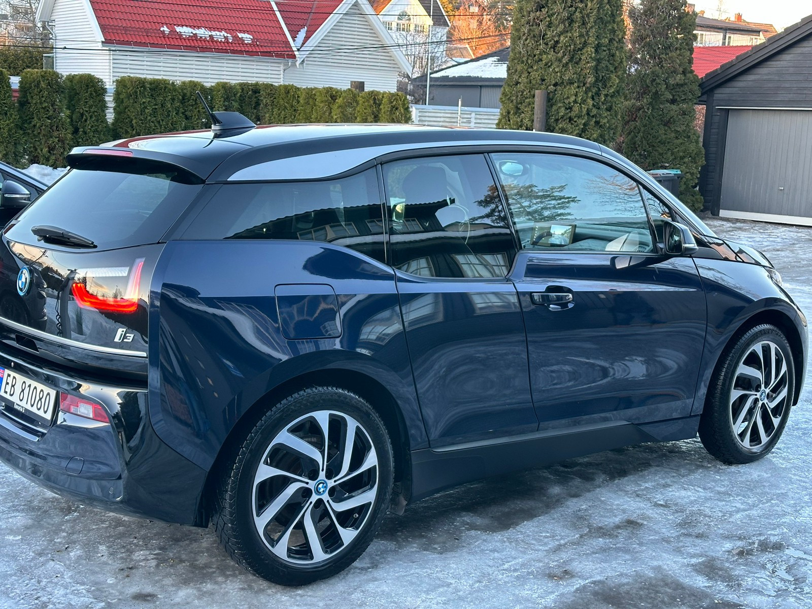 BMW i3