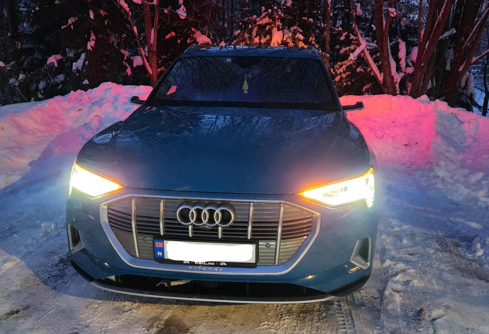 Audi e-tron