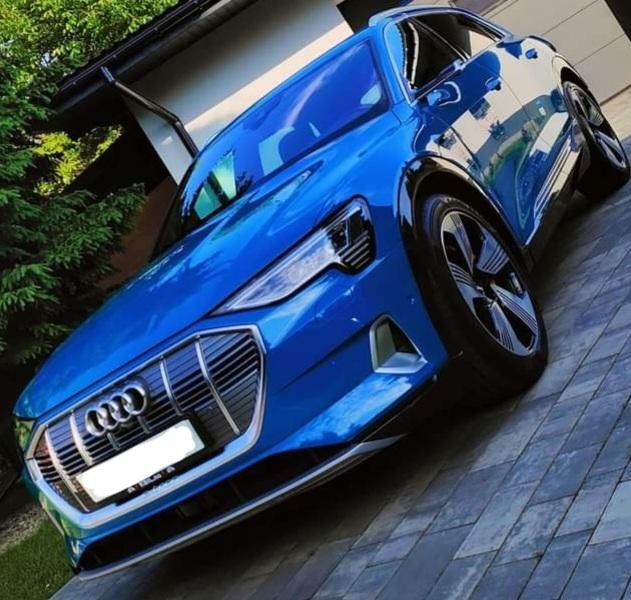 Audi e-tron