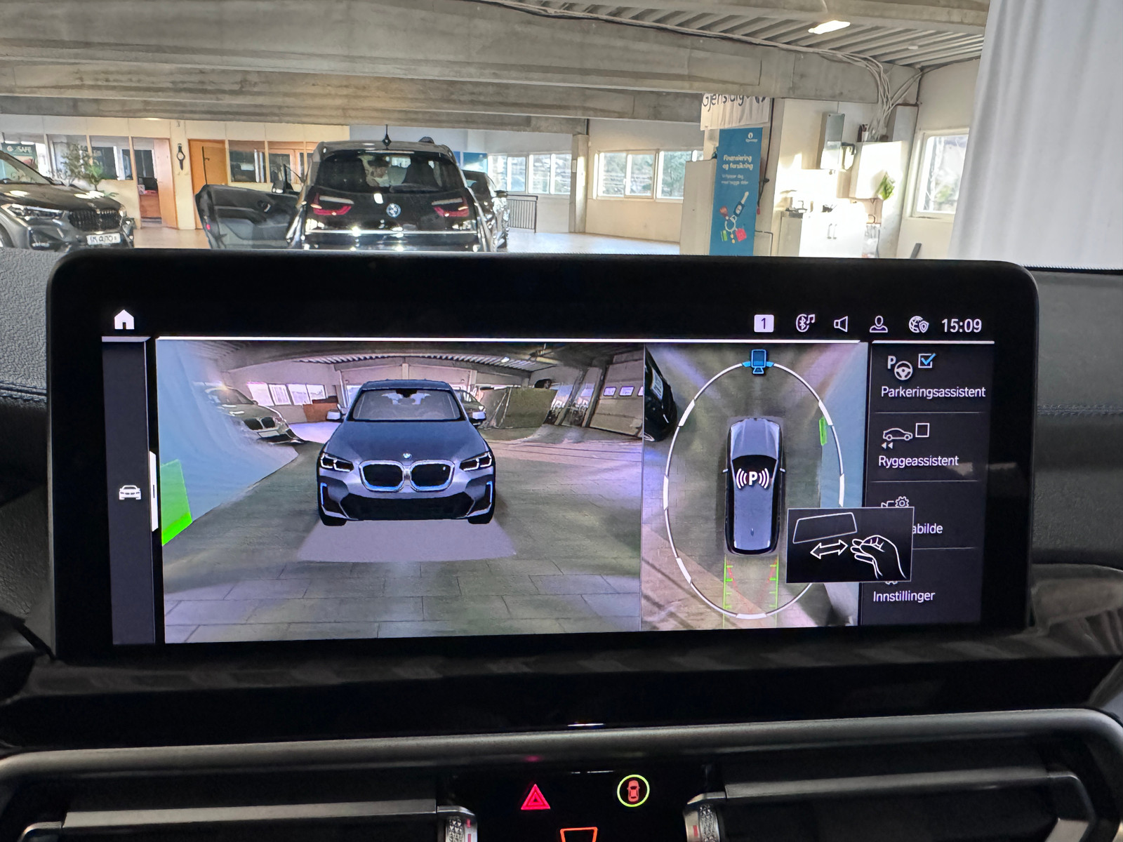 BMW iX3