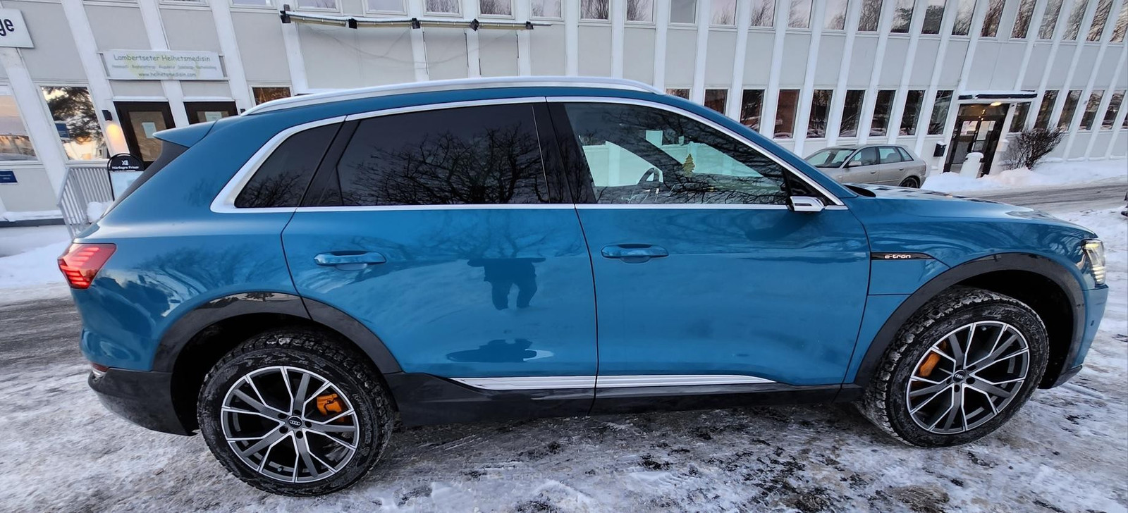 Audi e-tron