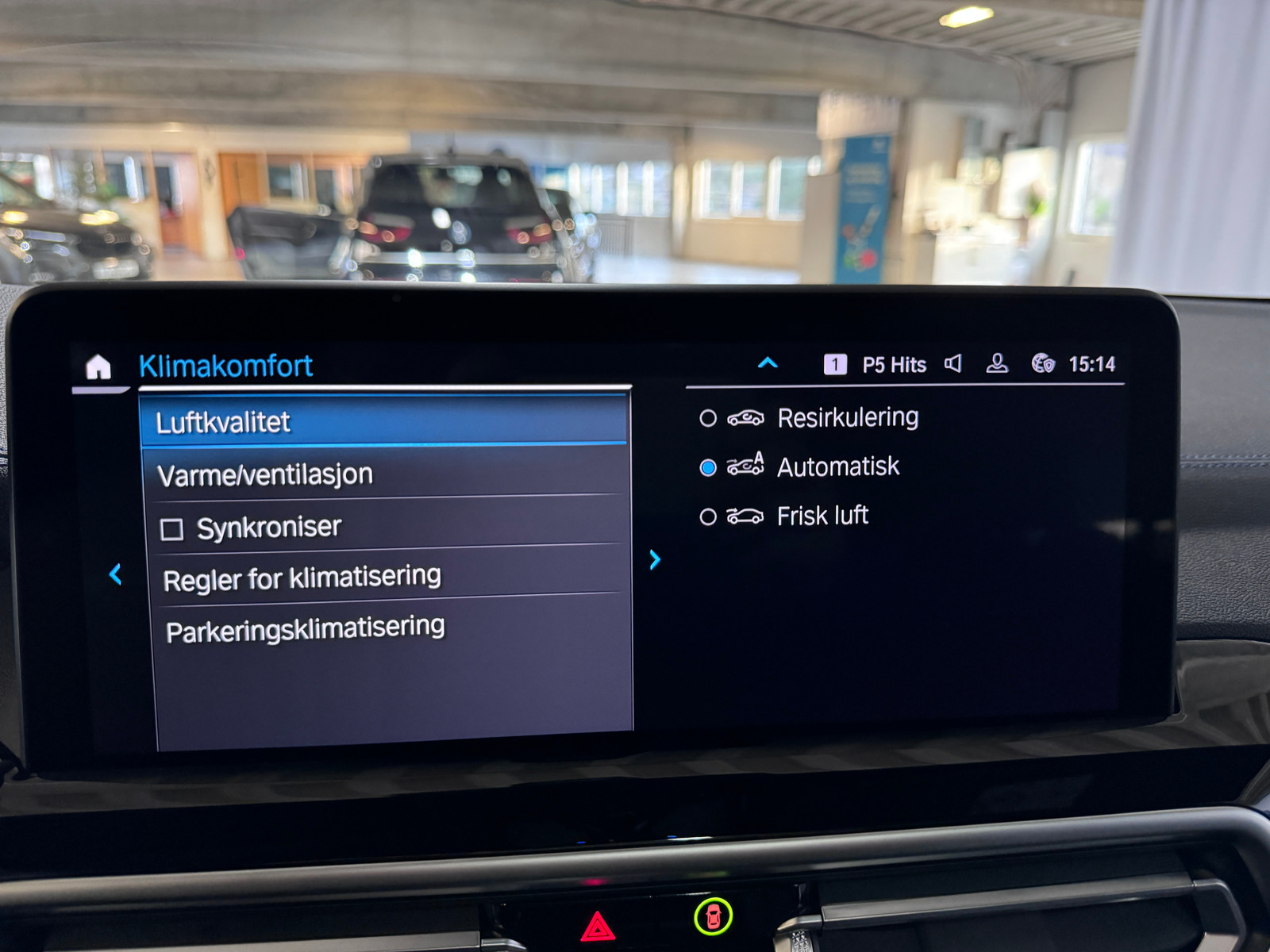 BMW iX3