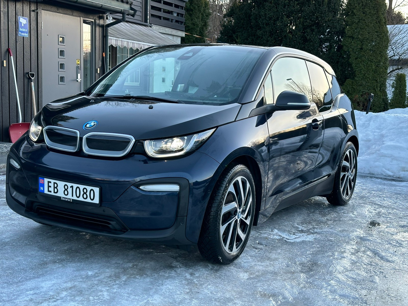 BMW i3