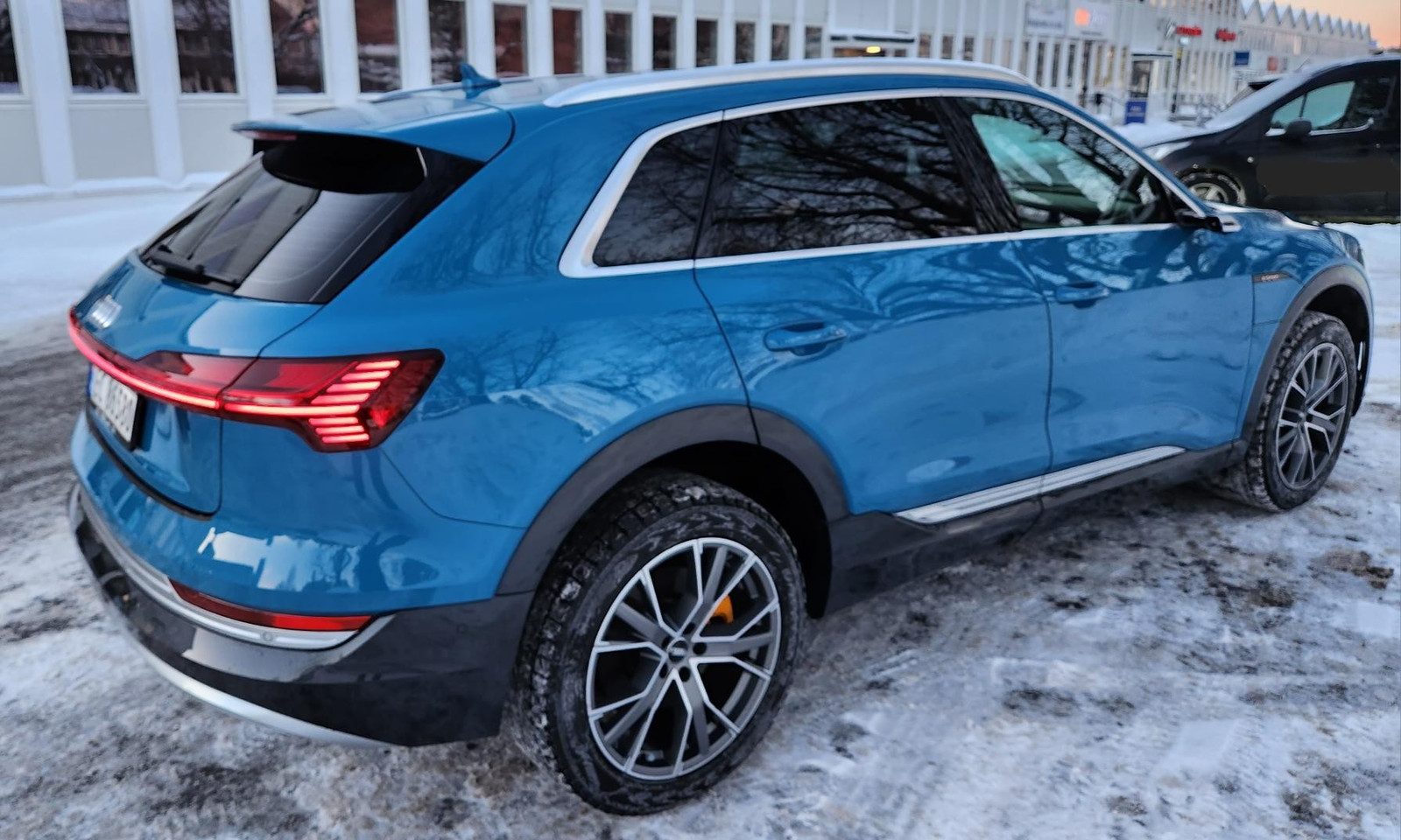 Audi e-tron