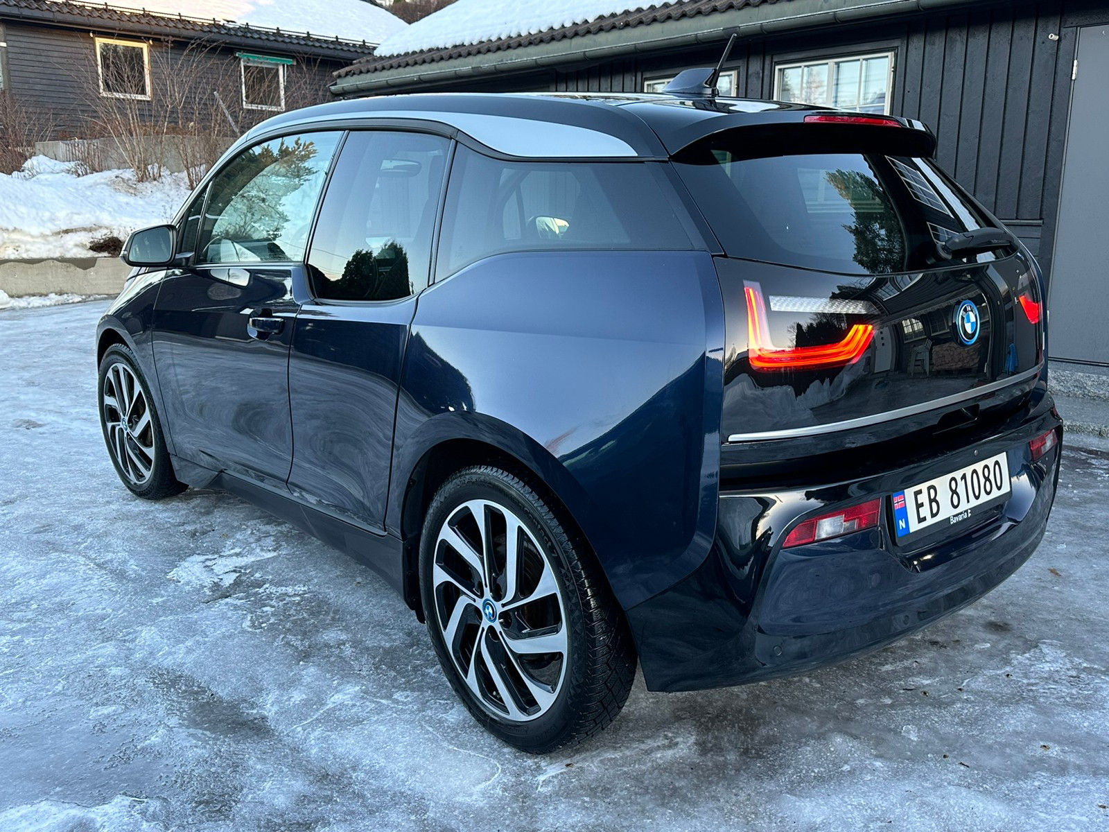 BMW i3