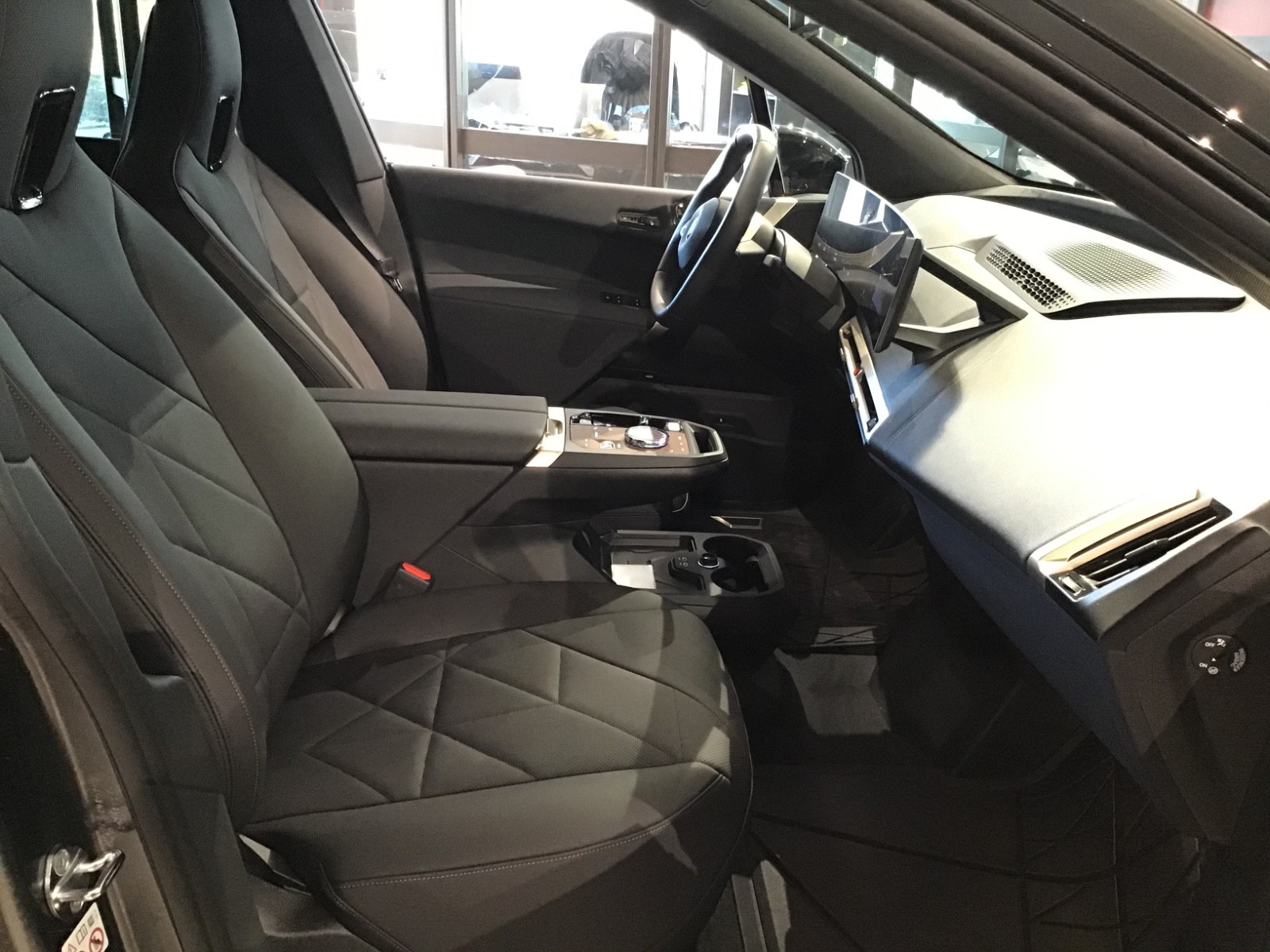 BMW iX xDrive 40