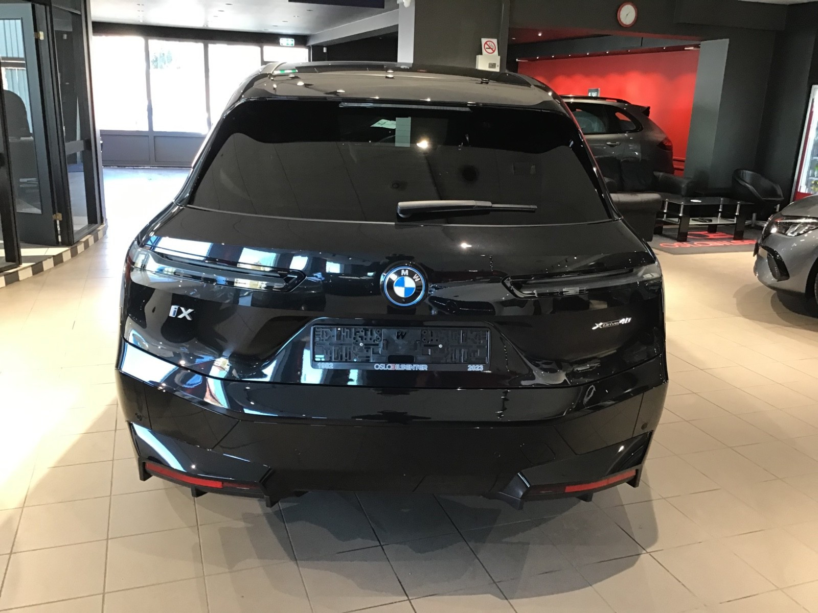 BMW iX xDrive 40