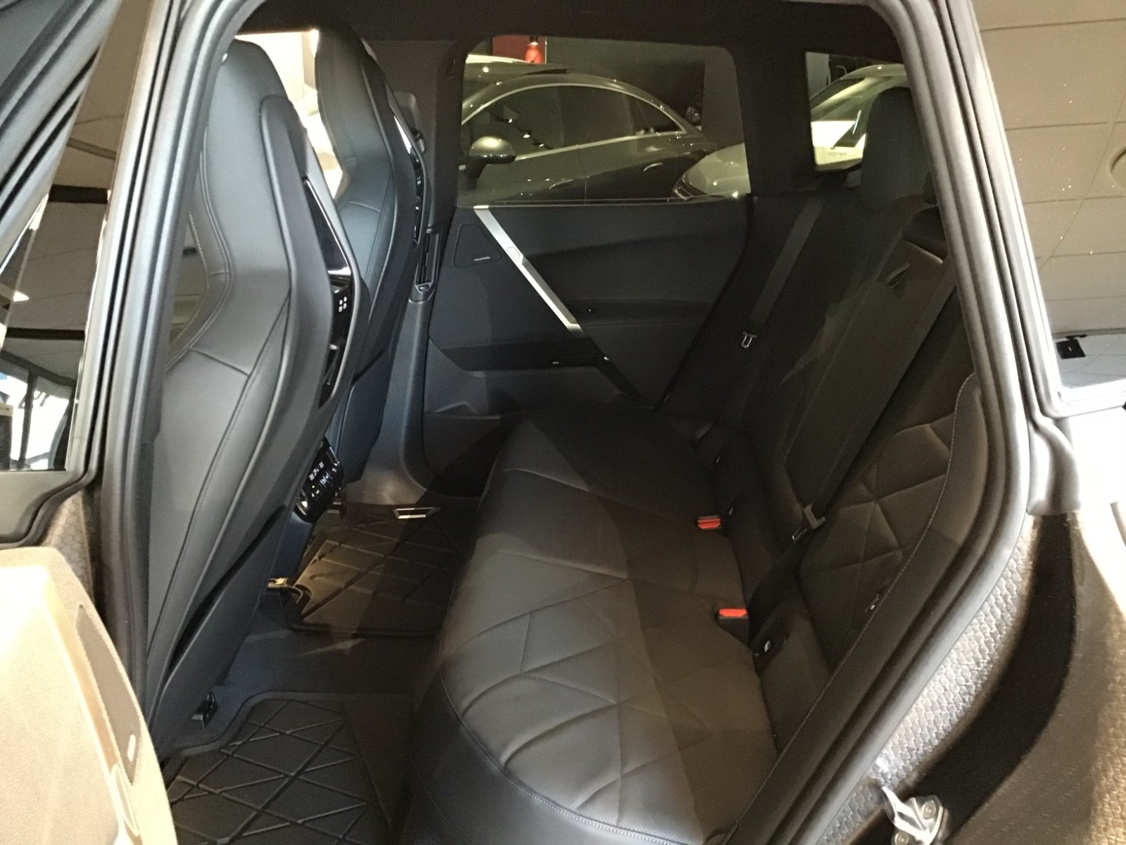 BMW iX xDrive 40