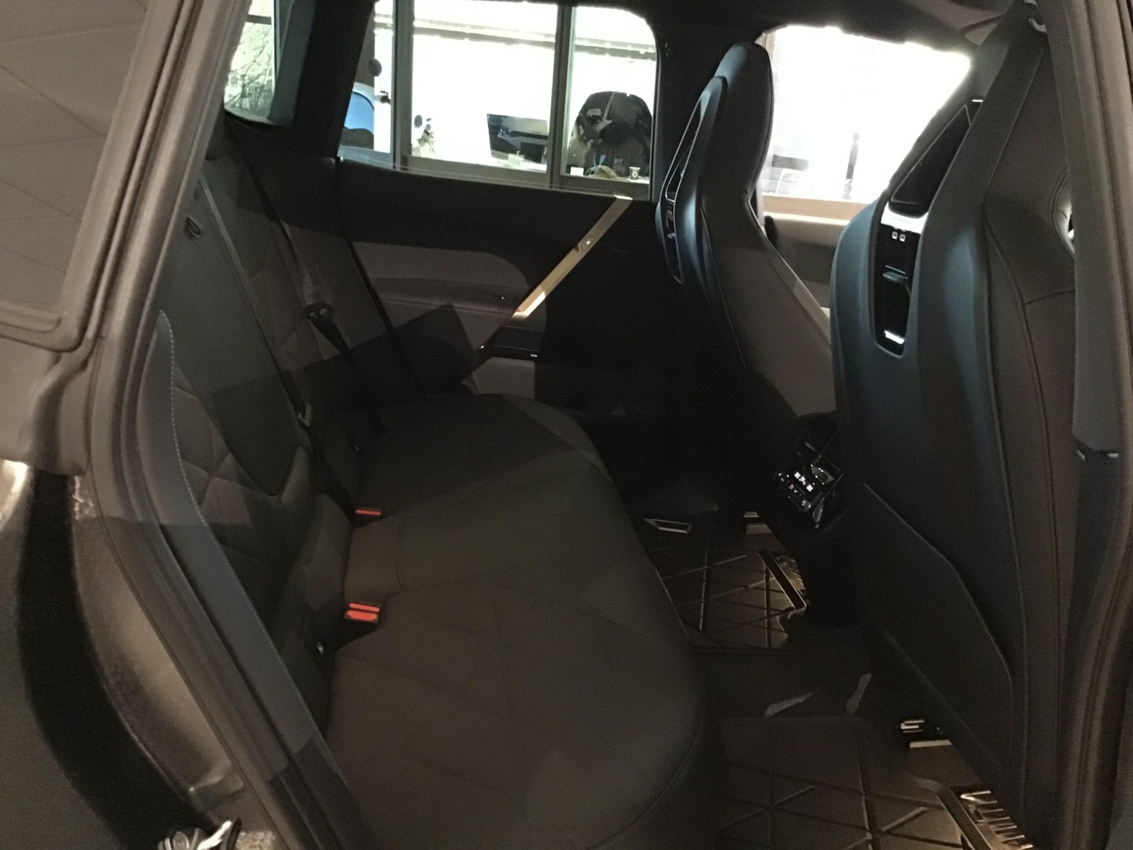 BMW iX xDrive 40
