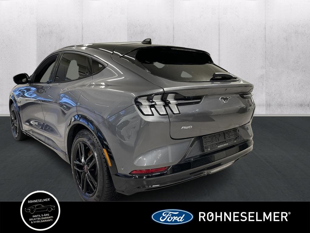Ford Mustang Mach-E