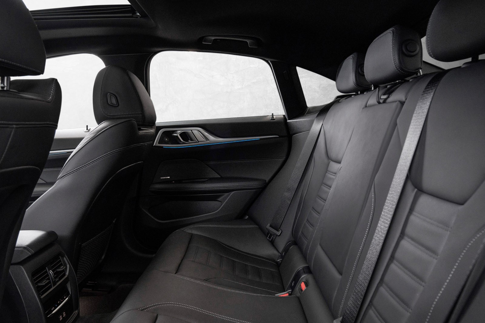 BMW i4 M50