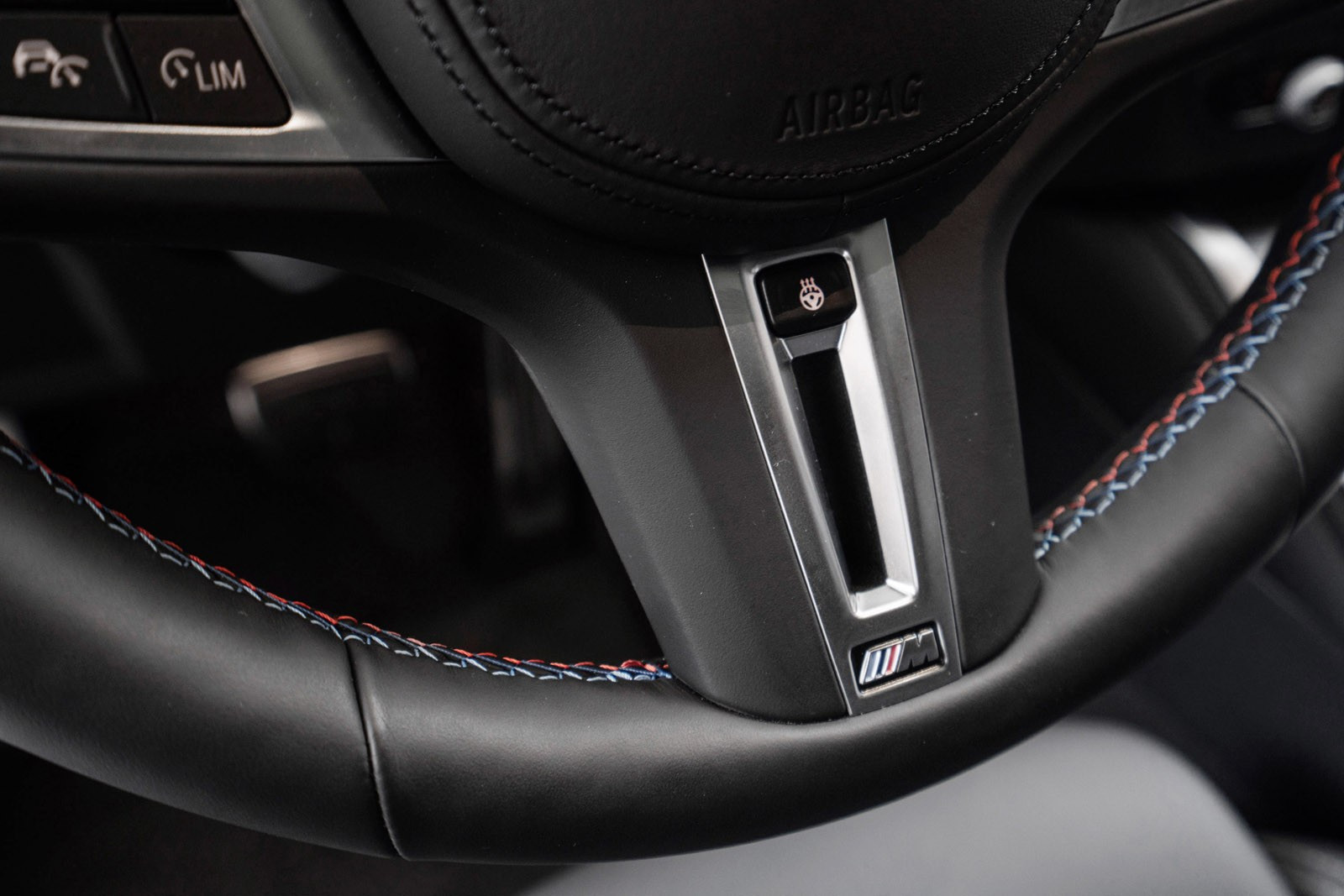 BMW i4 M50