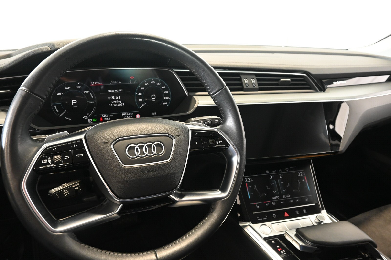 Audi e-tron