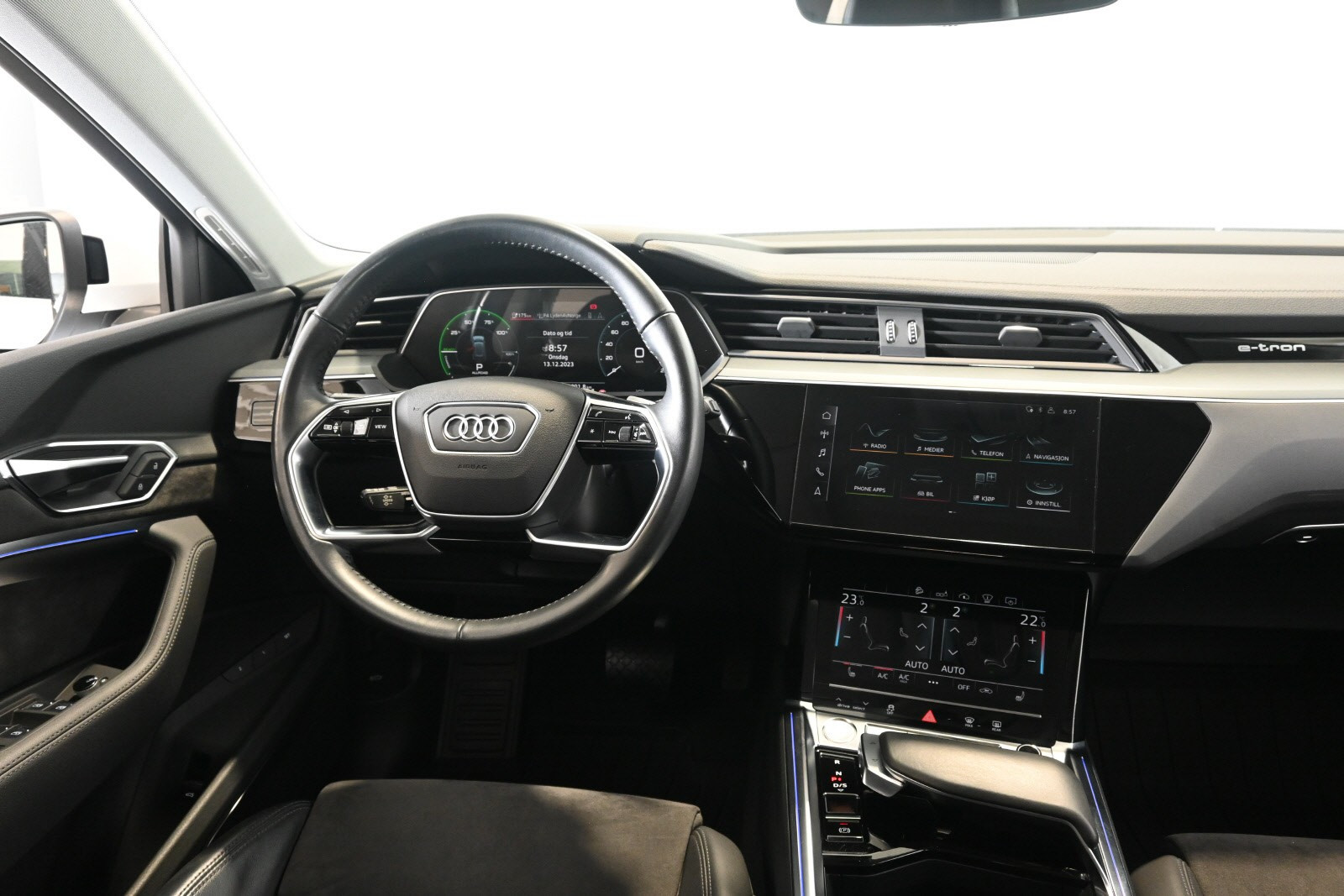 Audi e-tron