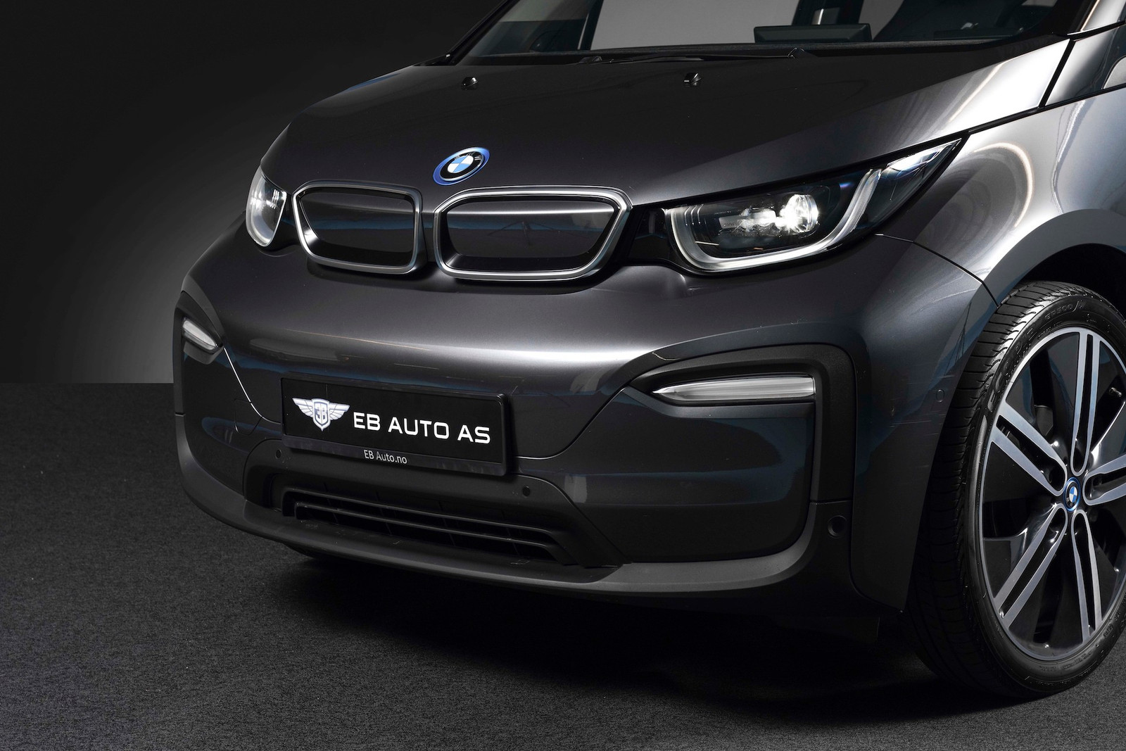 BMW i3