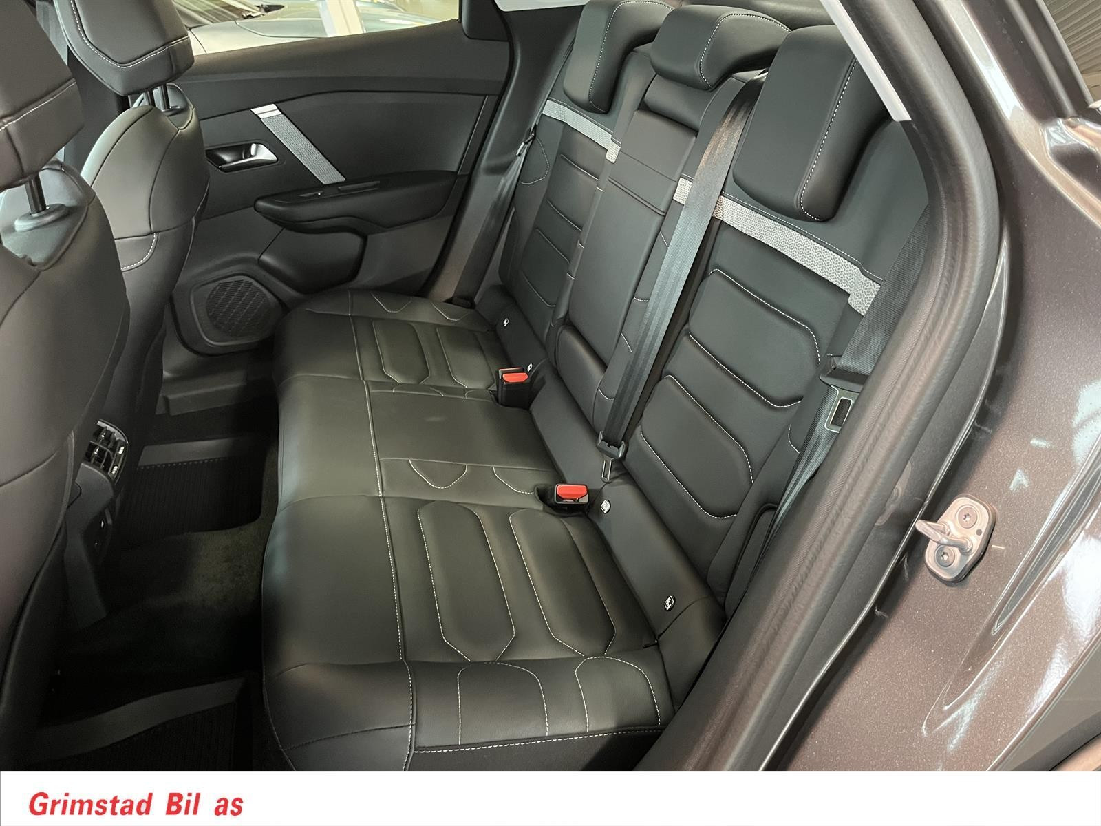 Citroen E-C4 X