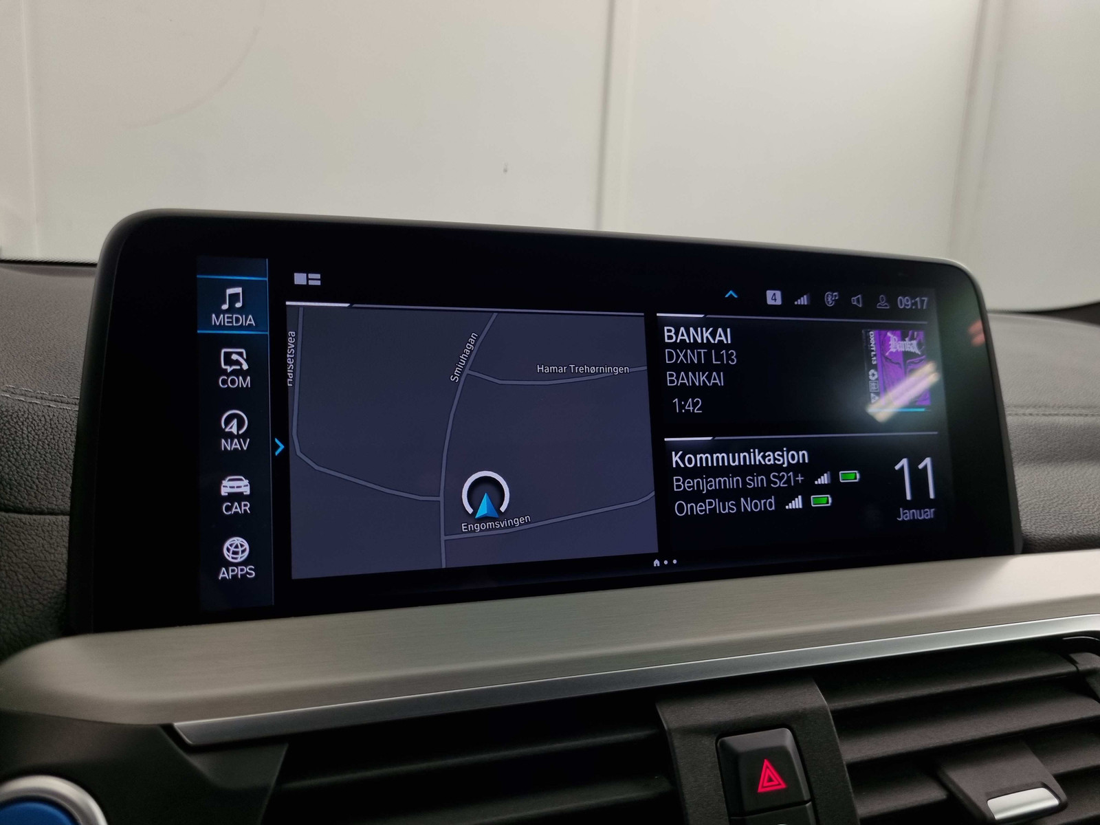 BMW iX3