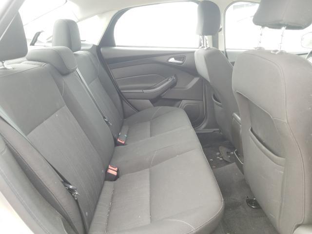 Ford Focus SE 2016