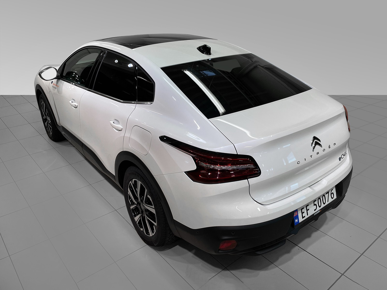 Citroen E-C4 X