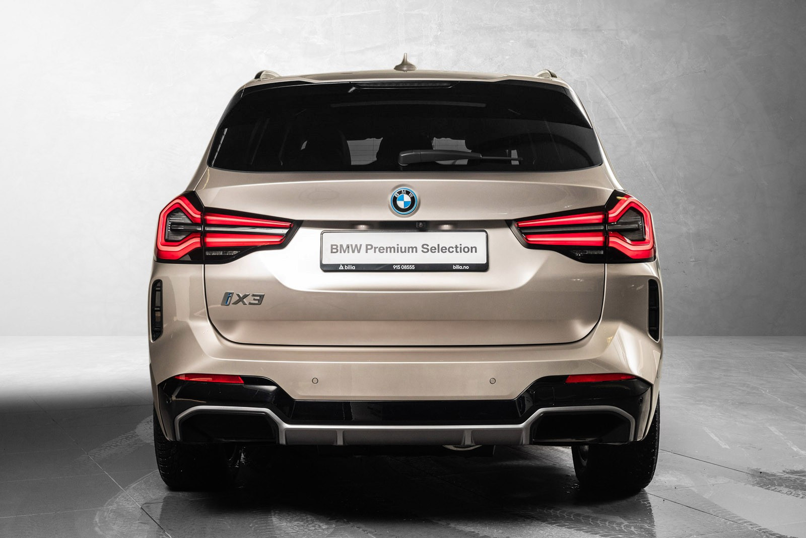 BMW iX3