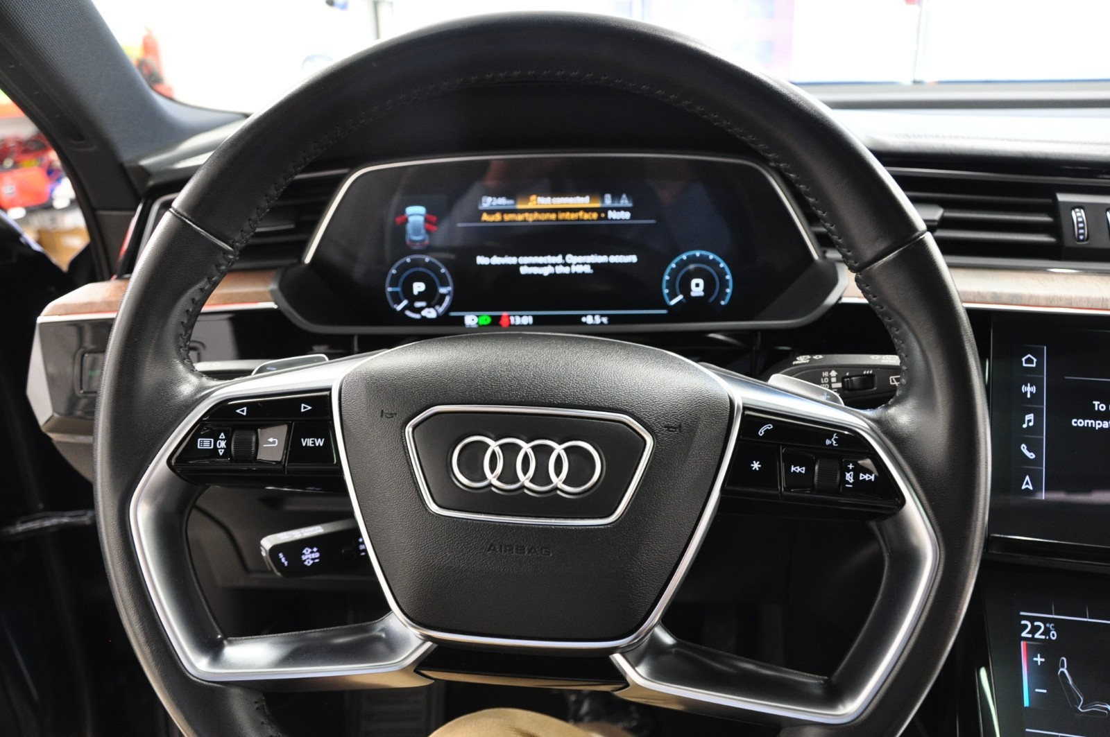 Audi e-tron