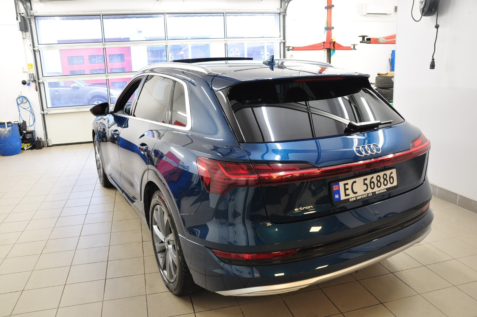 Audi e-tron