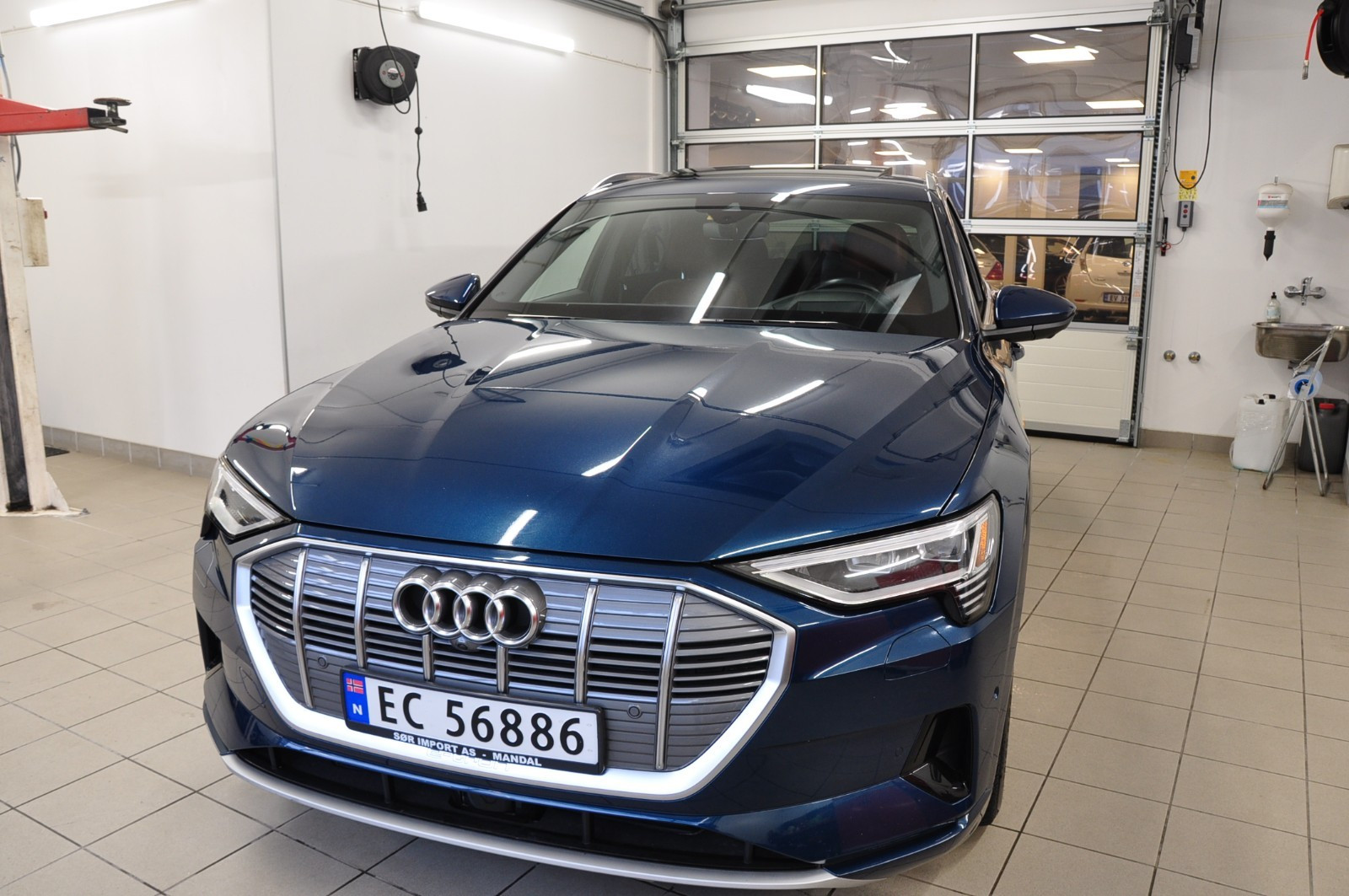 Audi e-tron