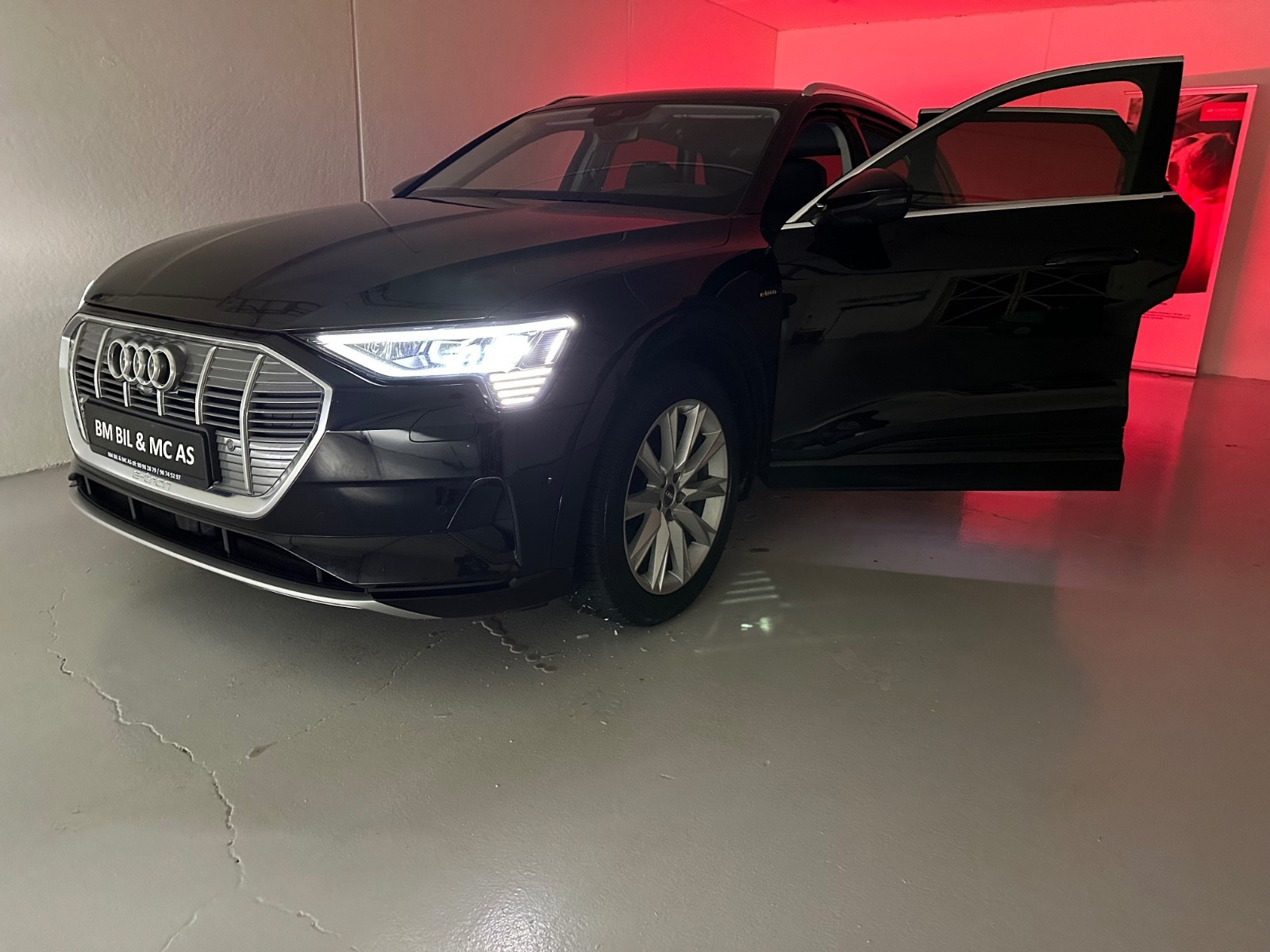 Audi e-tron
