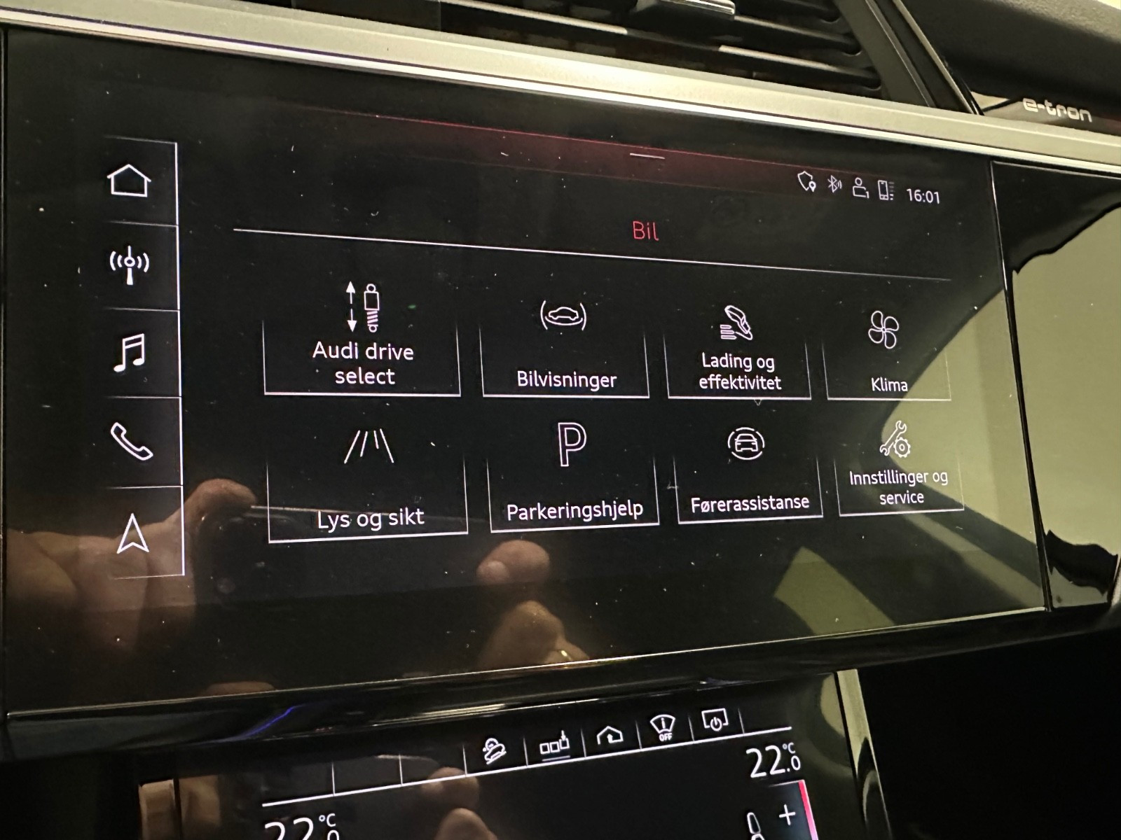 Audi e-tron