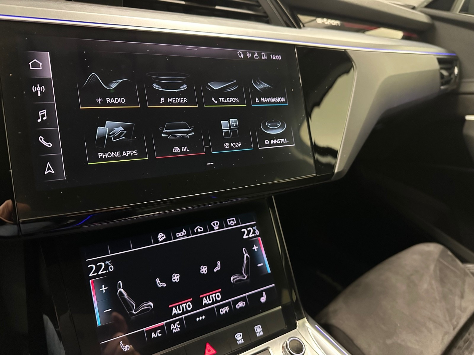 Audi e-tron