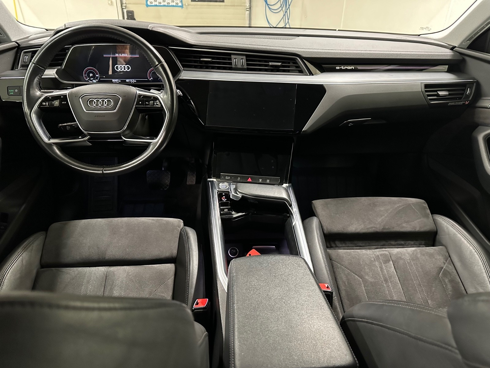 Audi e-tron