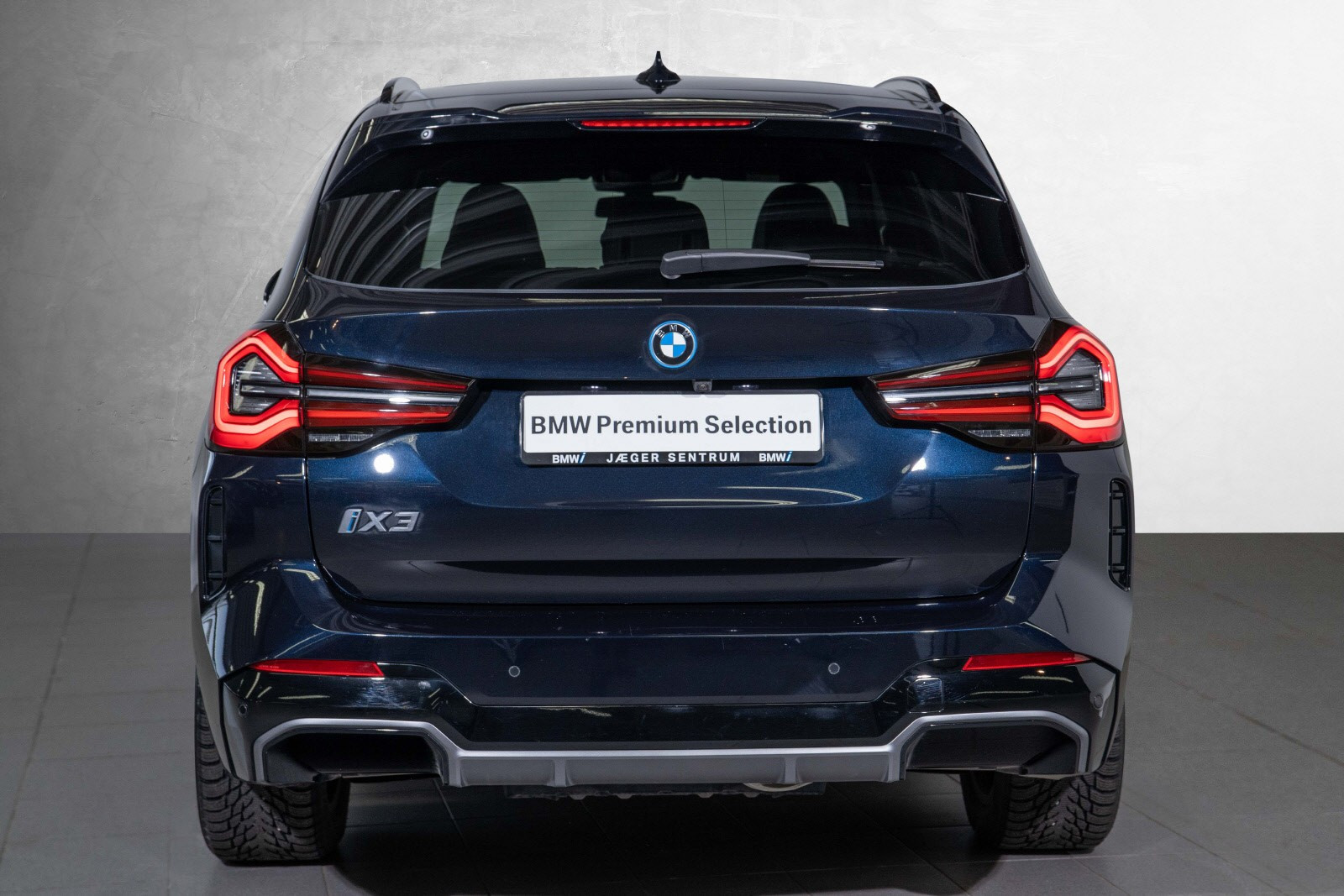 BMW iX3