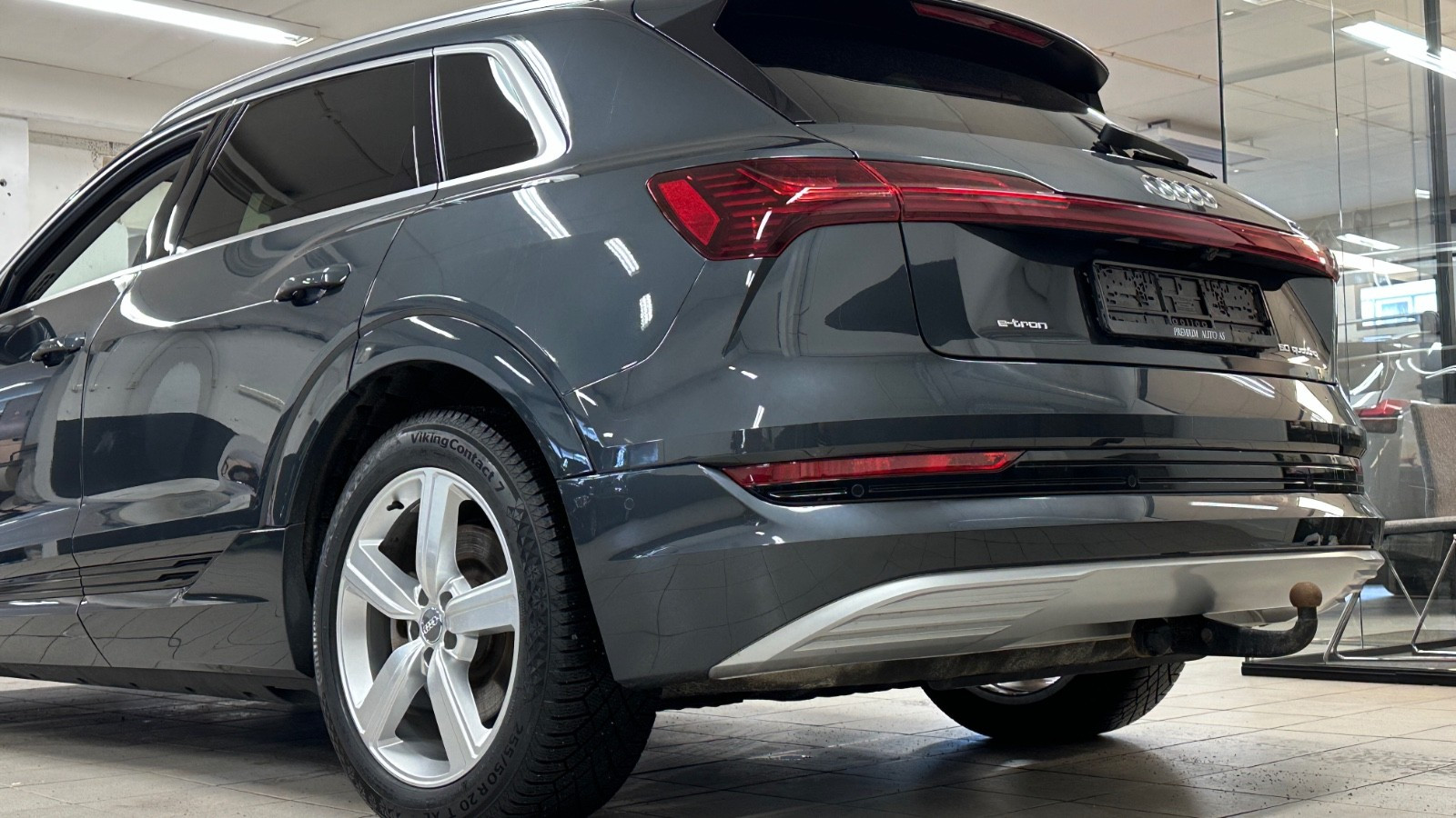 Audi e-tron