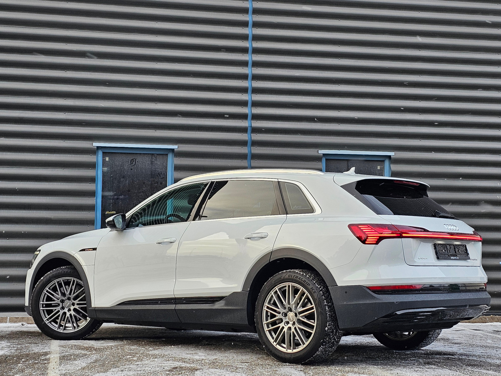Audi e-tron