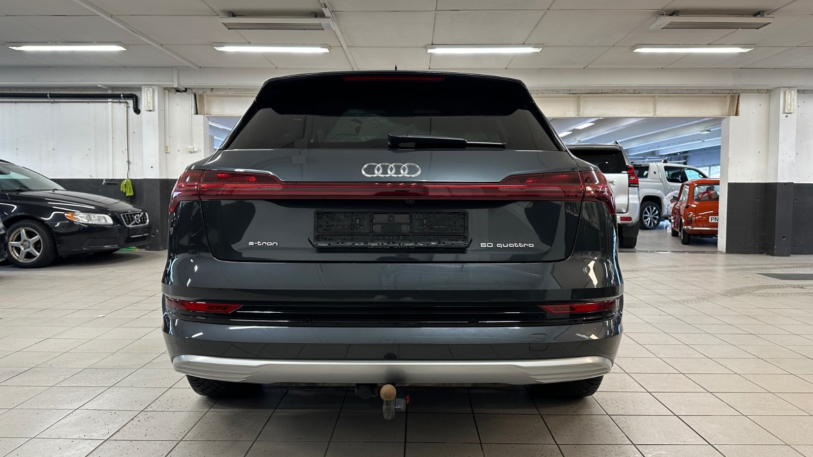 Audi e-tron
