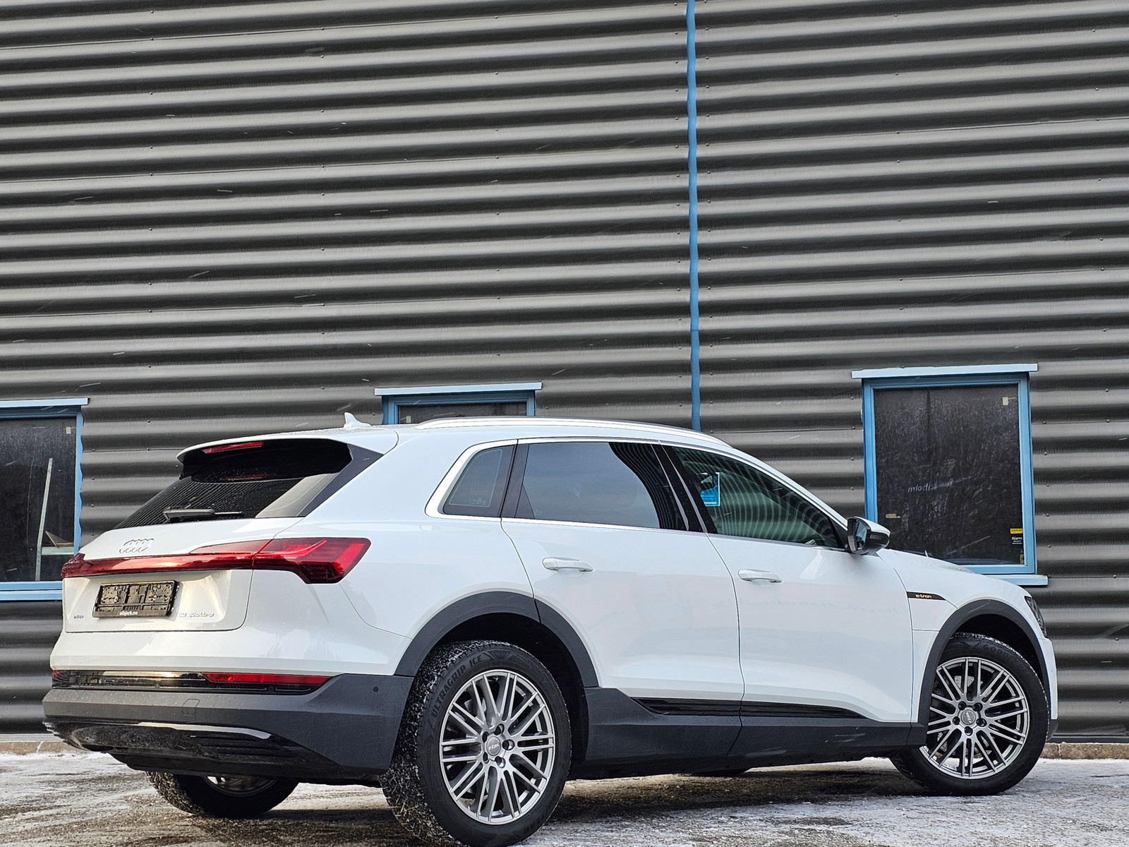 Audi e-tron