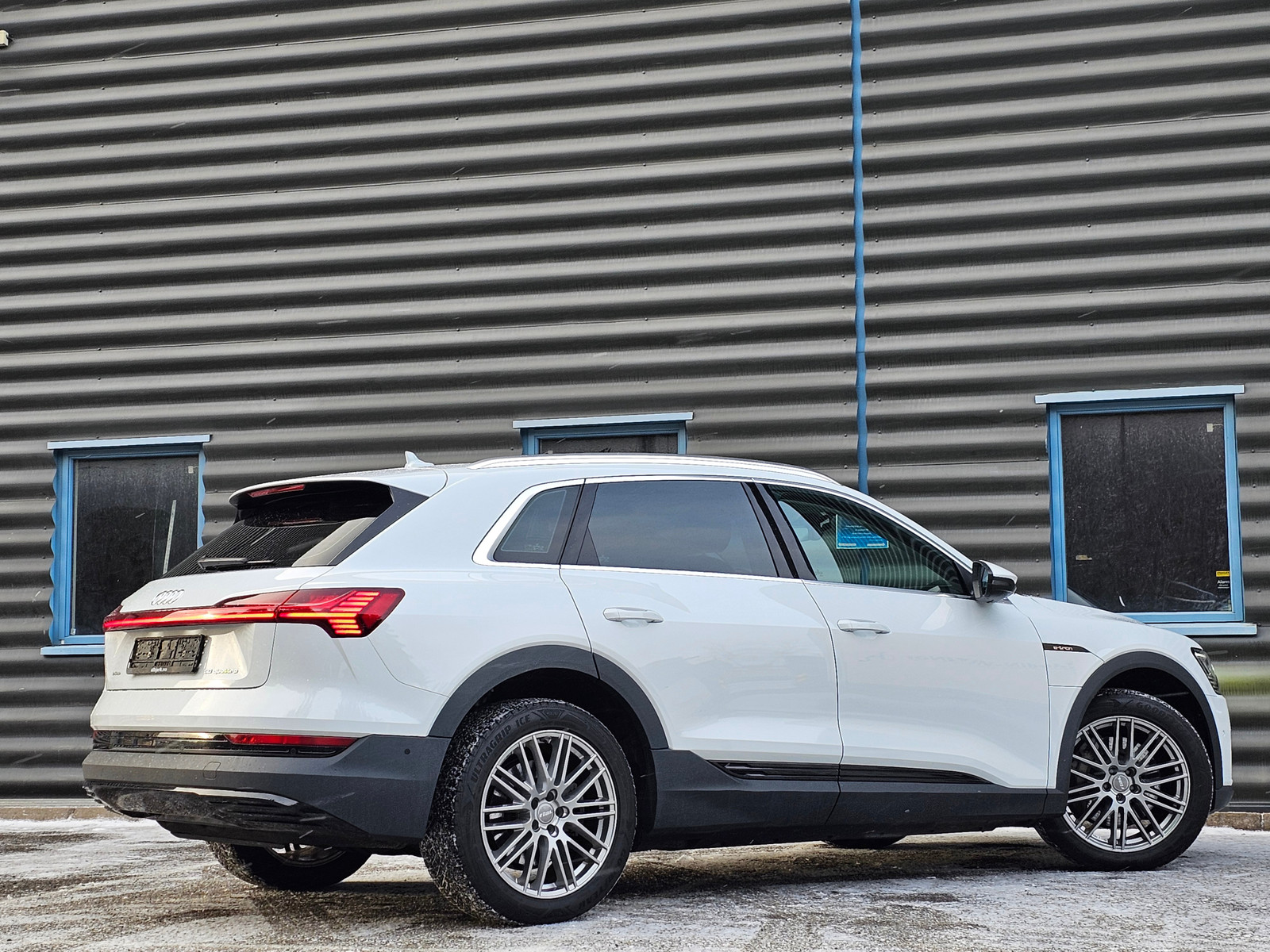 Audi e-tron