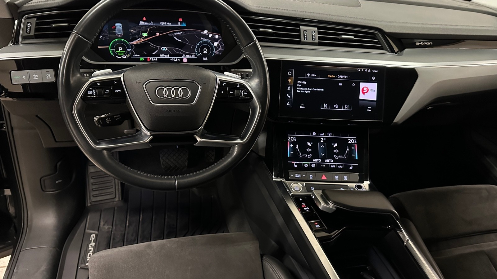 Audi e-tron