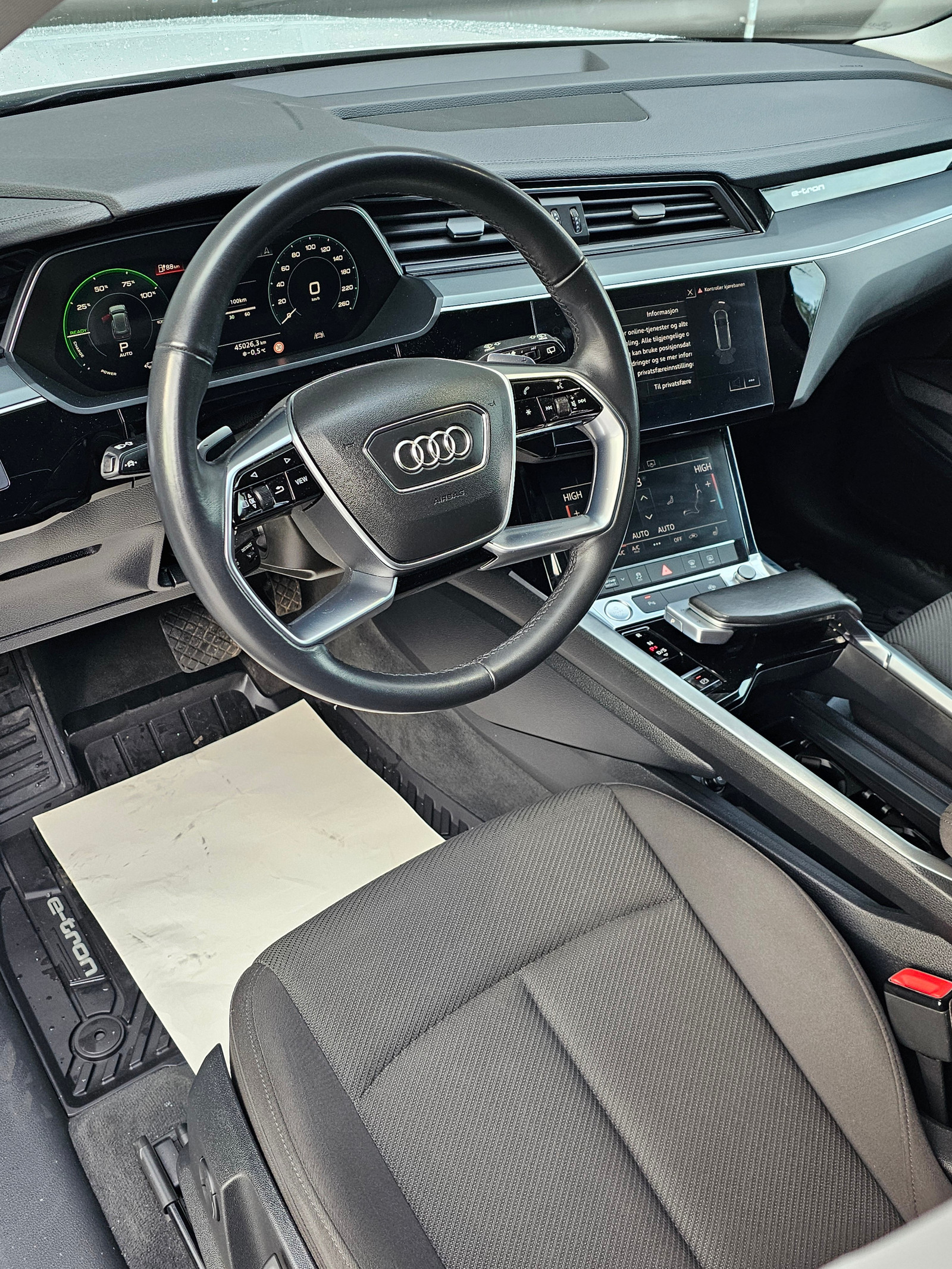 Audi e-tron