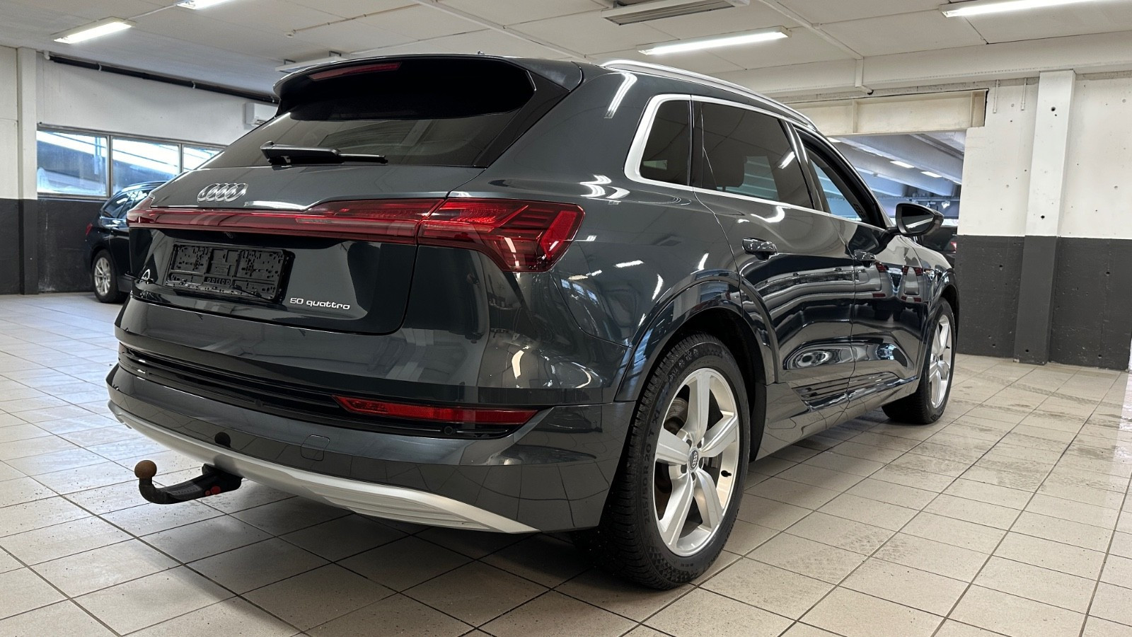 Audi e-tron