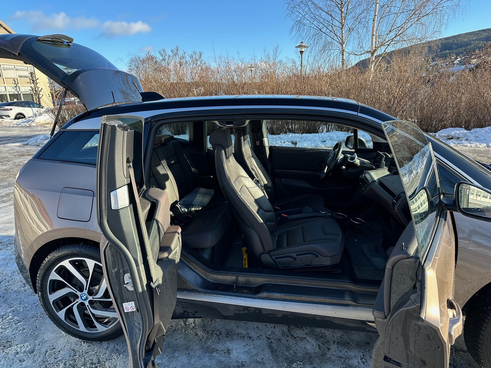 BMW i3