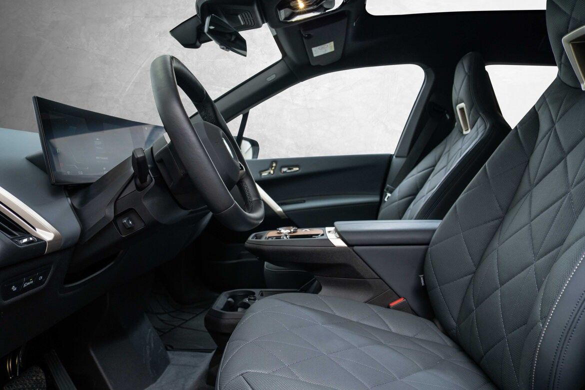 BMW iX xDrive 50