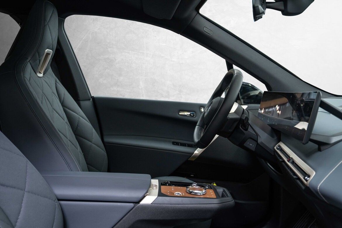 BMW iX xDrive 50