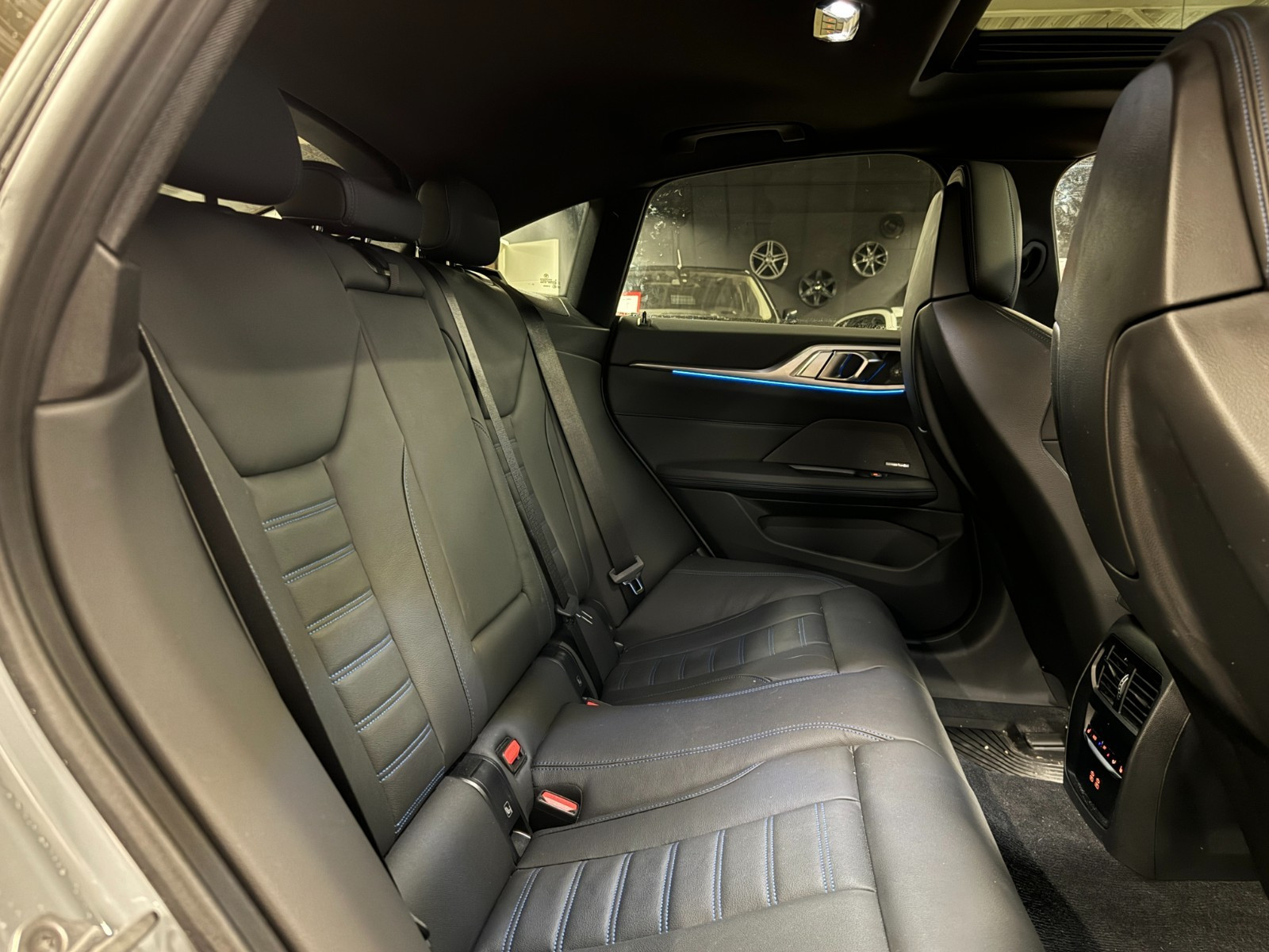 BMW i4 M50