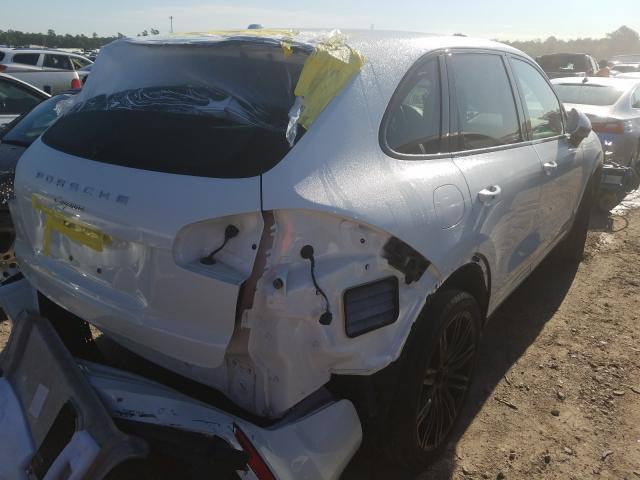 Porsche Cayenne 2016