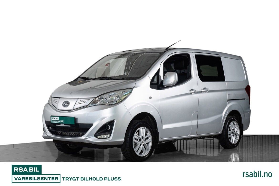 BYD T3