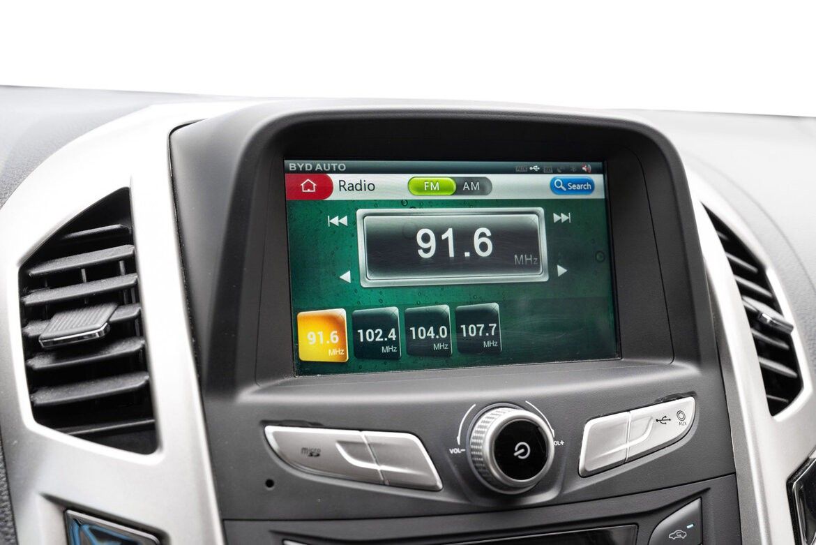 BYD T3